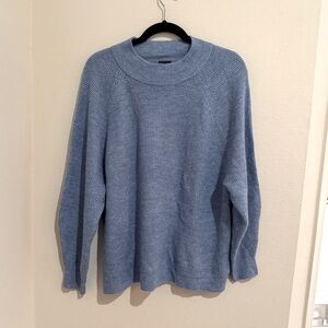 GAP Blue Crewneck Sweater Soft Knit Classic